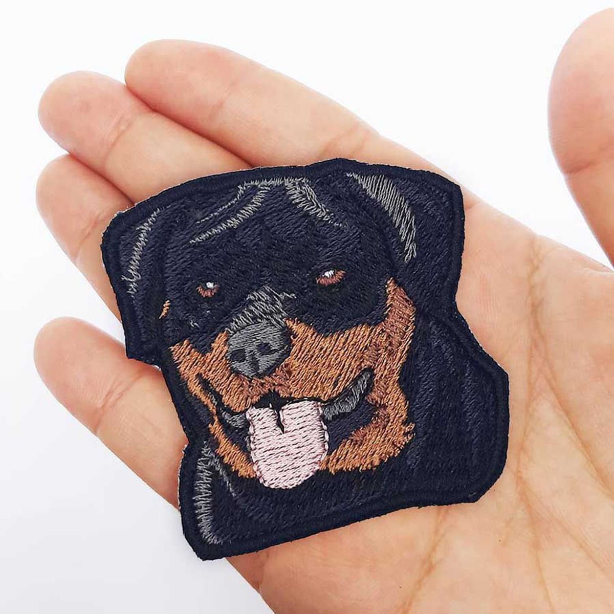 QALA DISEÑO - Parche Bordado - Qala Diseño - Perro Rottweiler