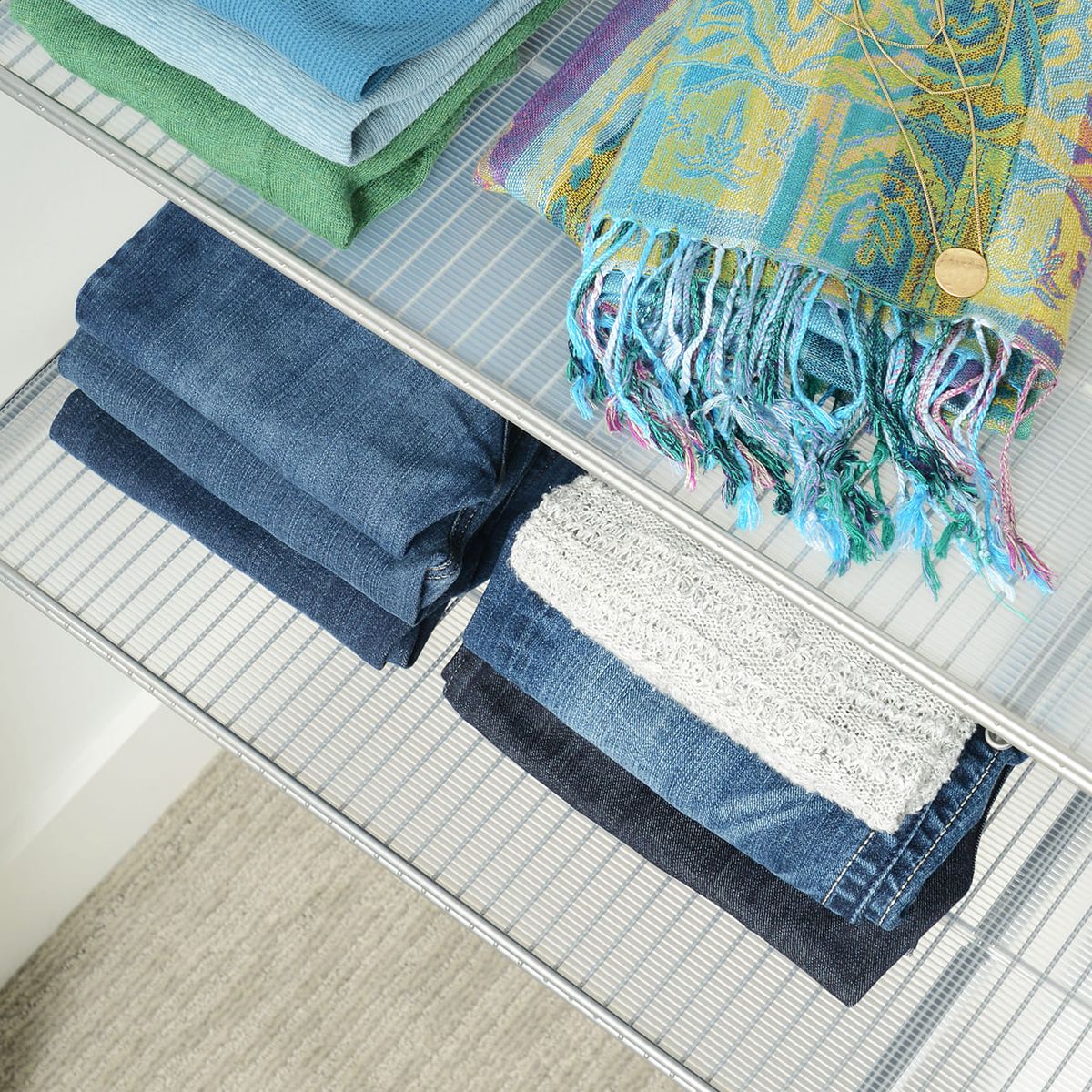 CONTACT - Cobertor Premium No Adhesivo Acanalado Transparente 40.6 x 120 cm.