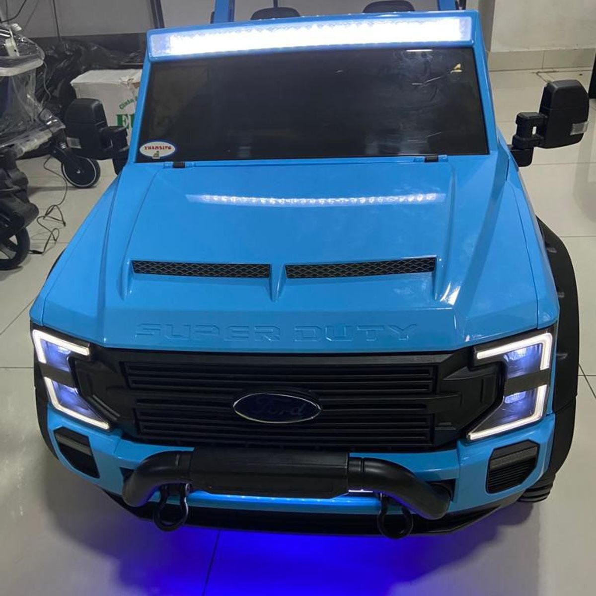 GENERICO - Camioneta a Batería todo terreno Ford Super Duty 24V