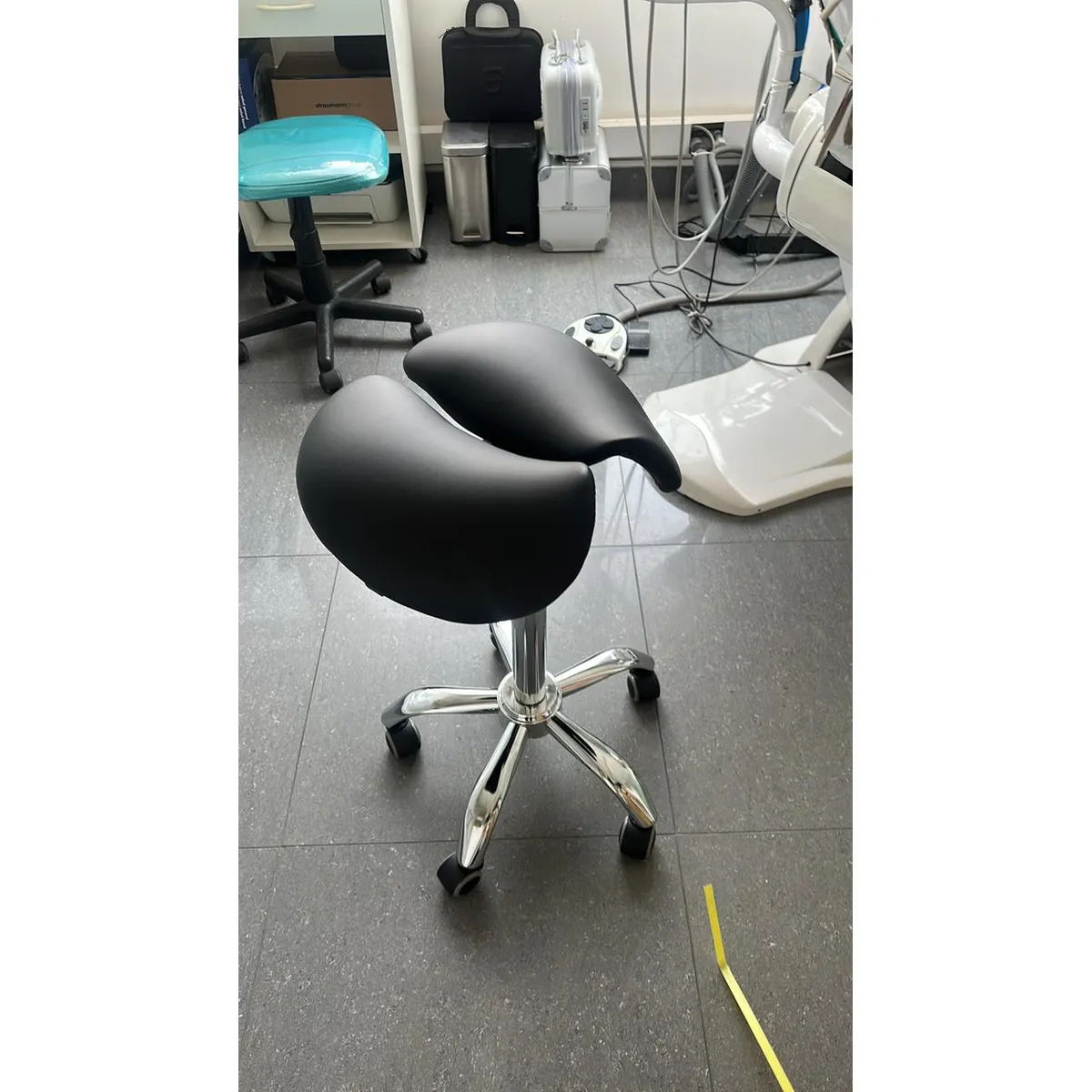 GENERICO - Taburete Ergonómico para Dentistas