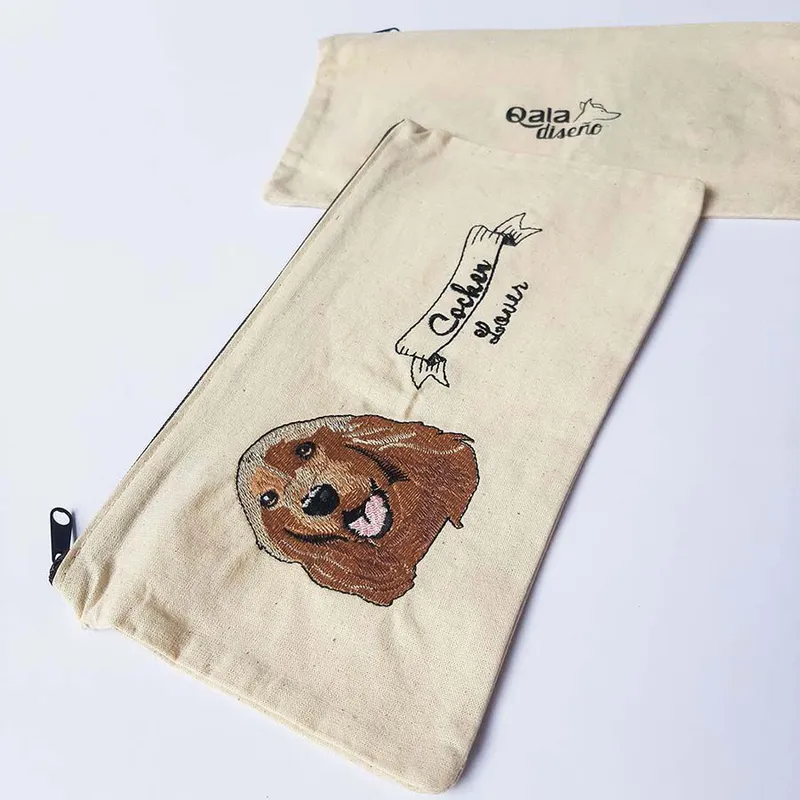 QALA DISEÑO - Cartuchera Bordada - Qala Diseño - Perro Cocker