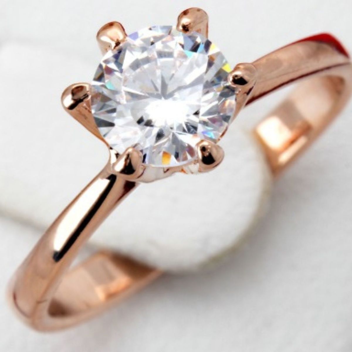 GENERICO - Anillo de Compromiso Solitario Gold Bañado en Oro 18K Aro - Genieka