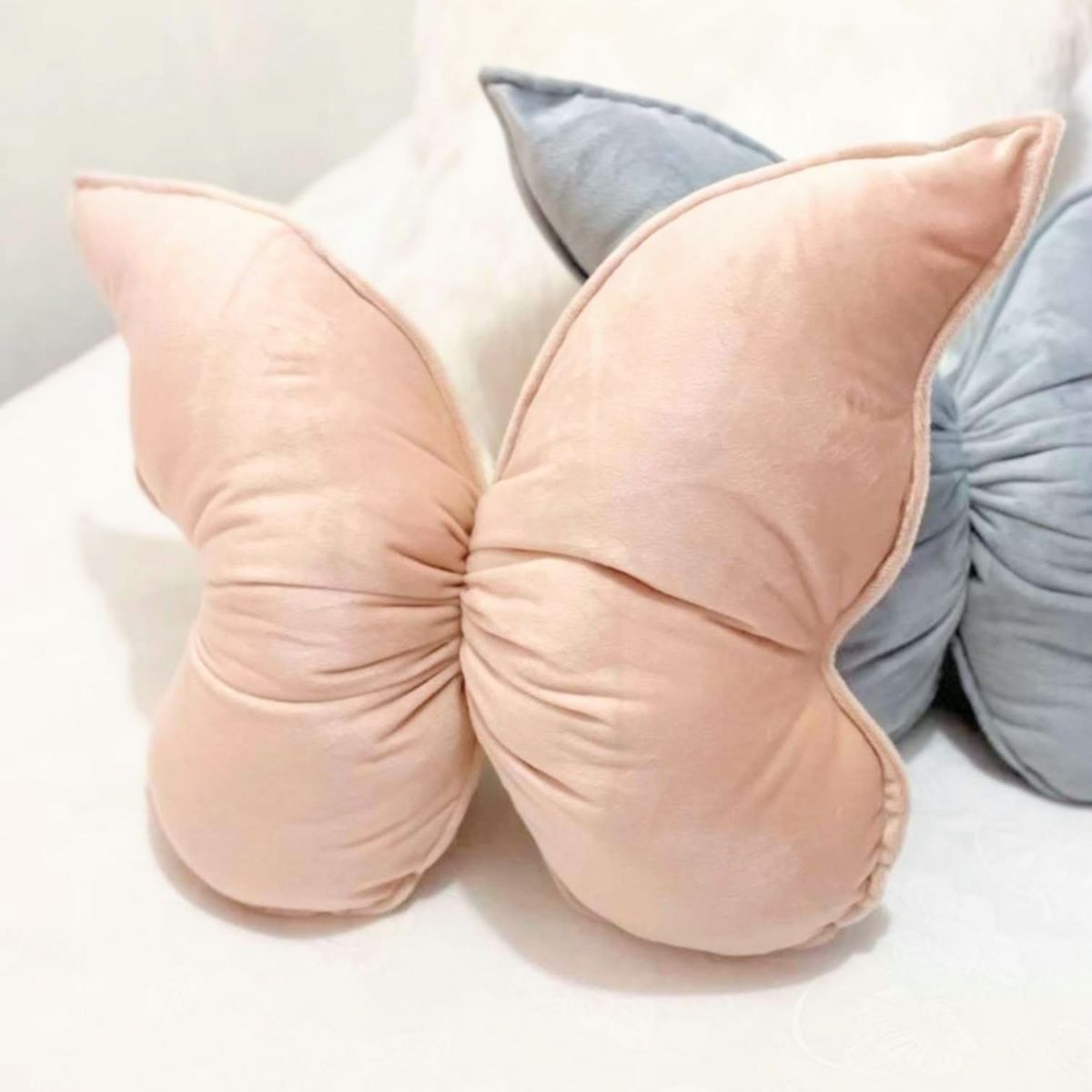 GENERICO - Cojín Mariposa de Terciopelo