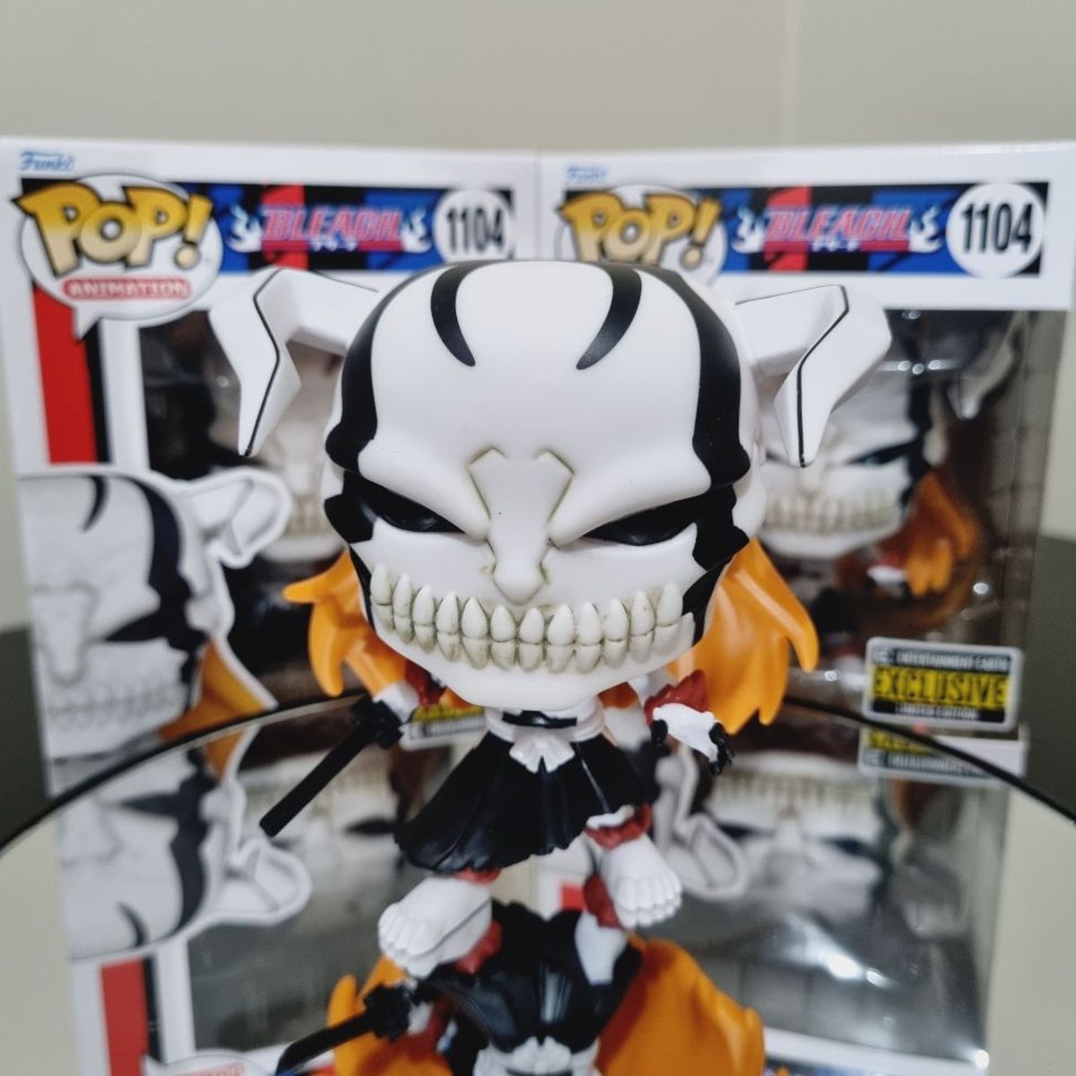 FUNKO - Funko Pop Bleach - Fully Hollowfied Ichigo Exclusivo EED