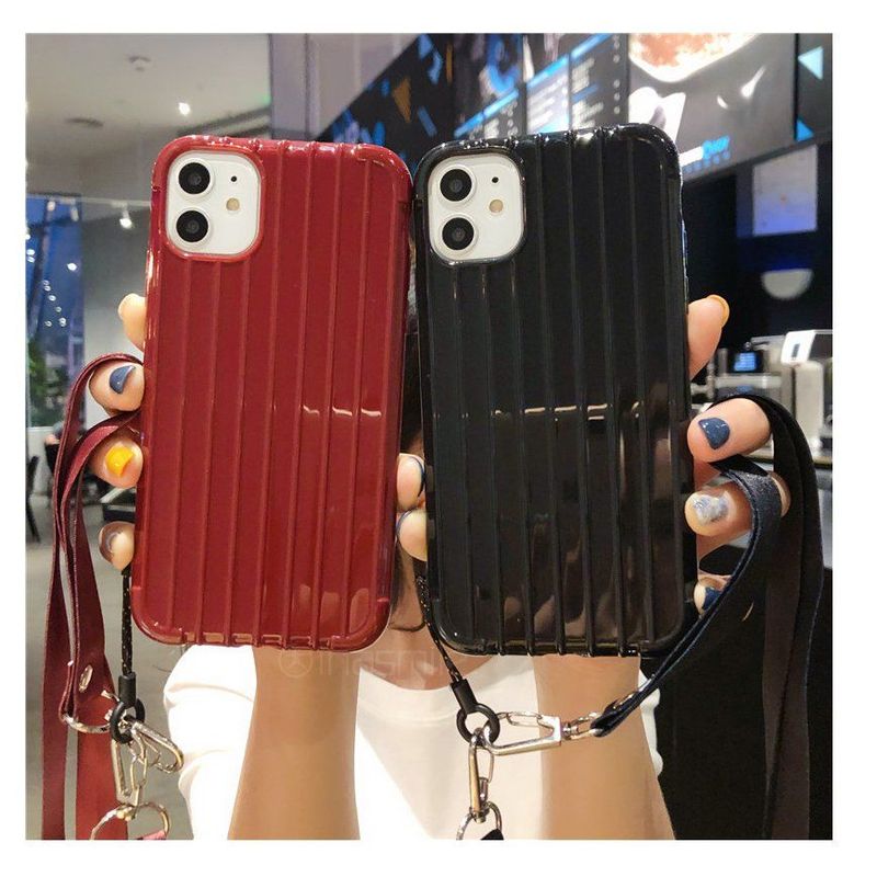 GENERICO - Iphone 11 pro case protector de silicona - VINO