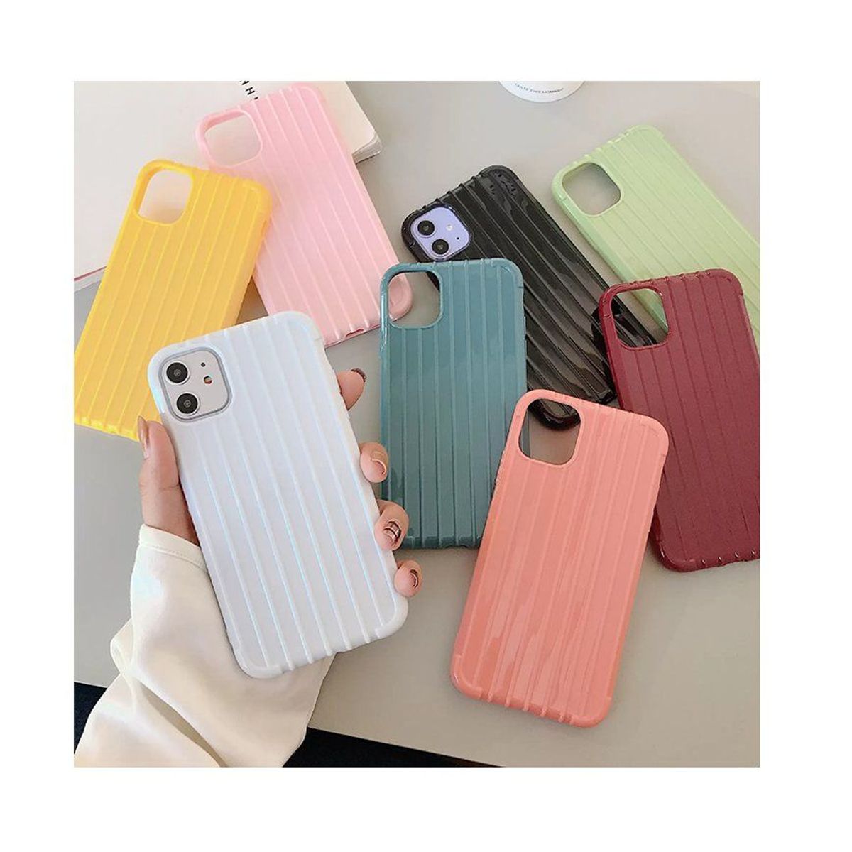 GENERICO - Iphone 11 pro case protector de silicona - ROSADO