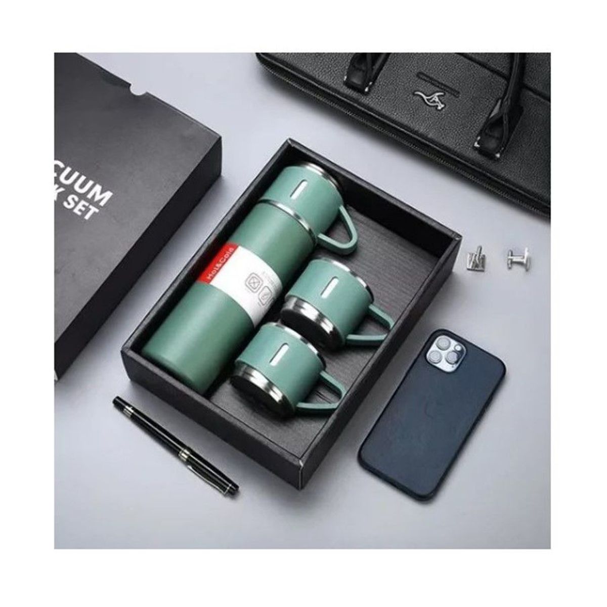 GENERICO - TERMO 500 ml +3 TAZAS VERDE AGUA de CALIDAD