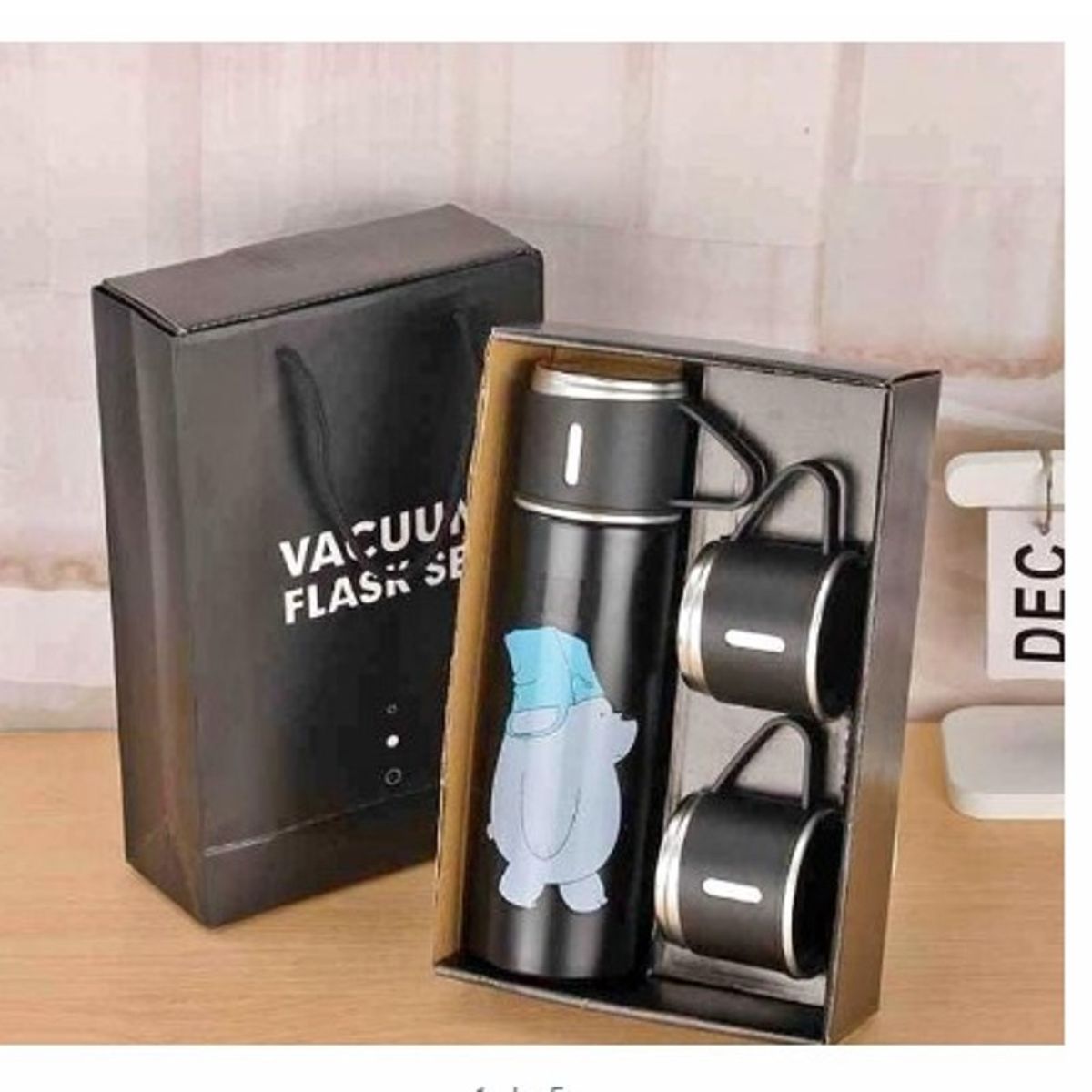 GENERICO - Termo 500ml de Osos Escandalosos  + 3 Tazas+Caja NEGRO