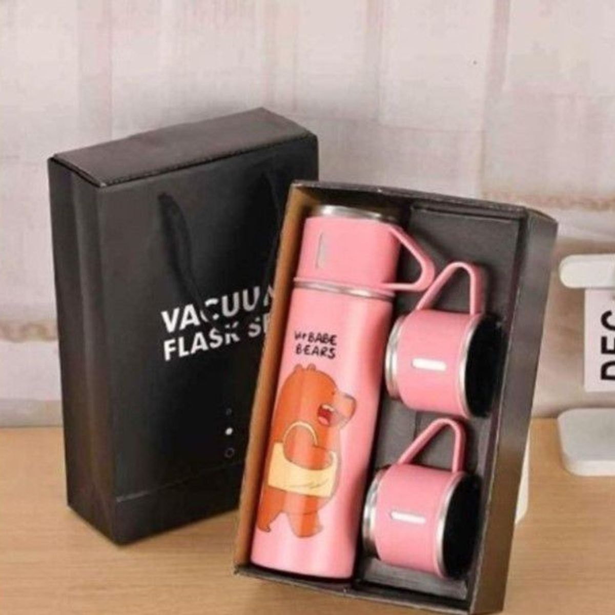 GENERICO - Termo 500ml de Osos Escandalosos  + 3 Tazas+Caja ROSADO