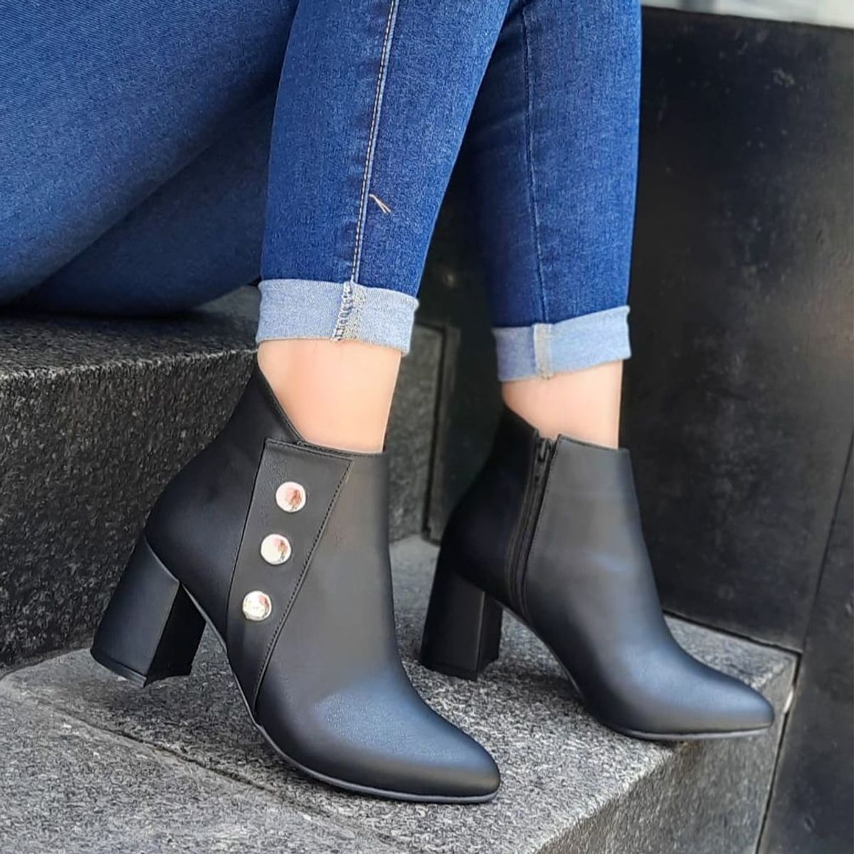 GENERICO - Botas Mujer Yomar Emily Color Negro