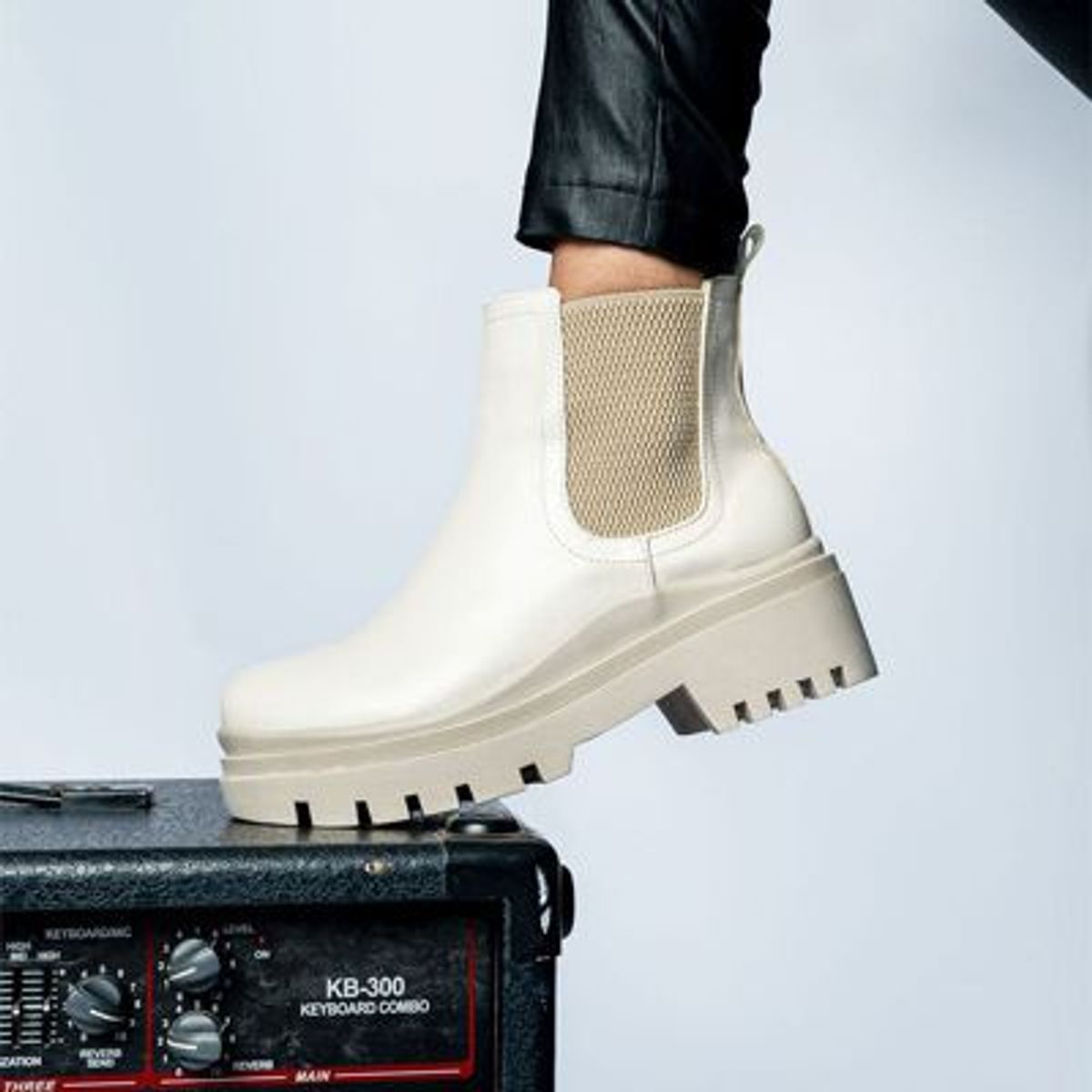 GENERICO - Botín Con Plataforma Elegance 1216 5C-70.-