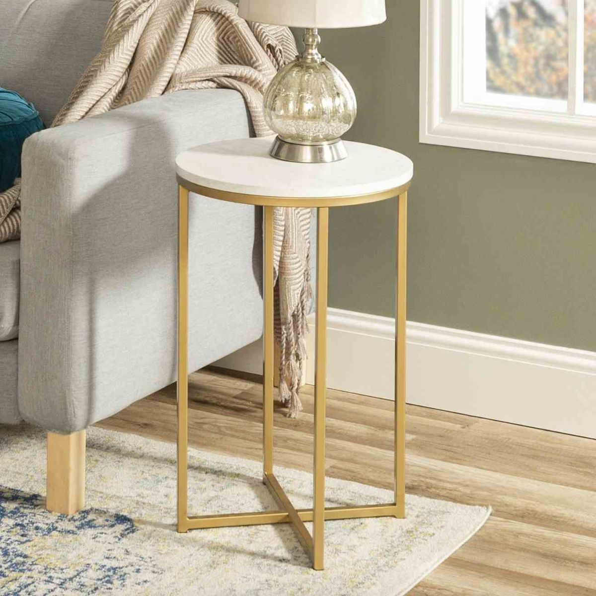 VENTITAS HOME - Mesa Auxiliar Rolland Ventitas Home Blanco y Dorado