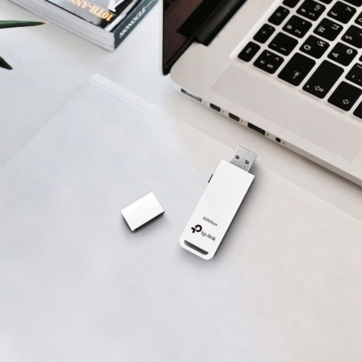 TP LINK - Adaptador Inalámbrico TP-LINK  TL-WN821N USB N a 300 Mbps