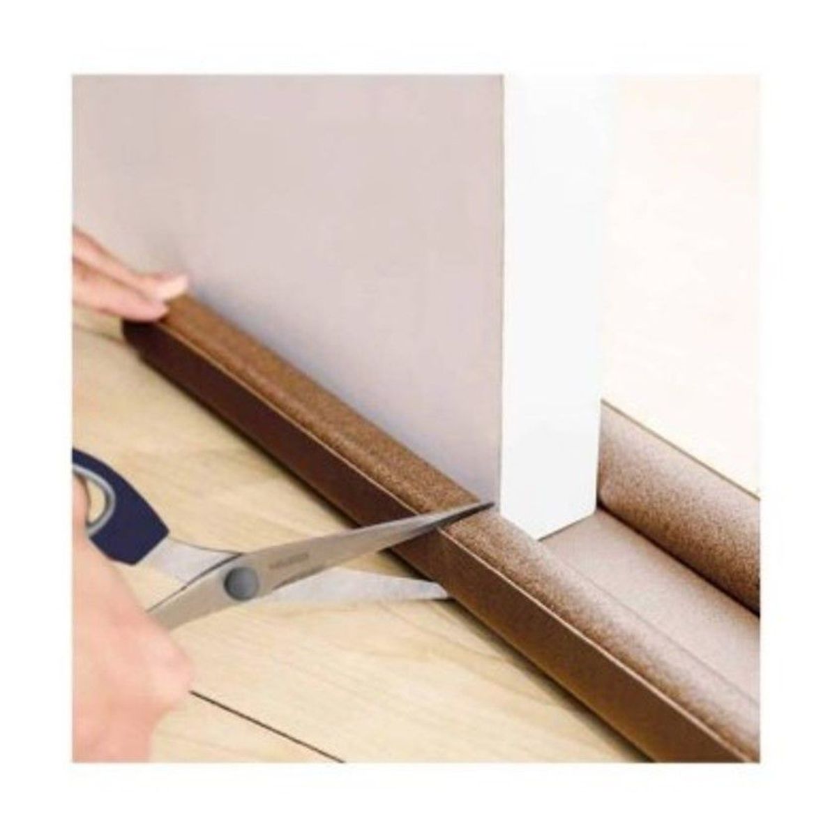 GENERICO - BURLETE PARA PUERTA FLEXIBLE BLOQUEADOR POLVO Y VIENTO.