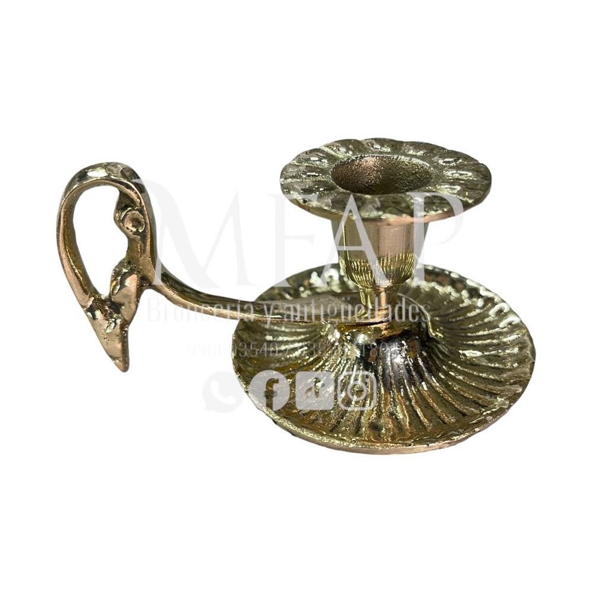 MFAP BRONCERIA Y ANTIGUEDADES - candelabro de una vela en bronce con asa