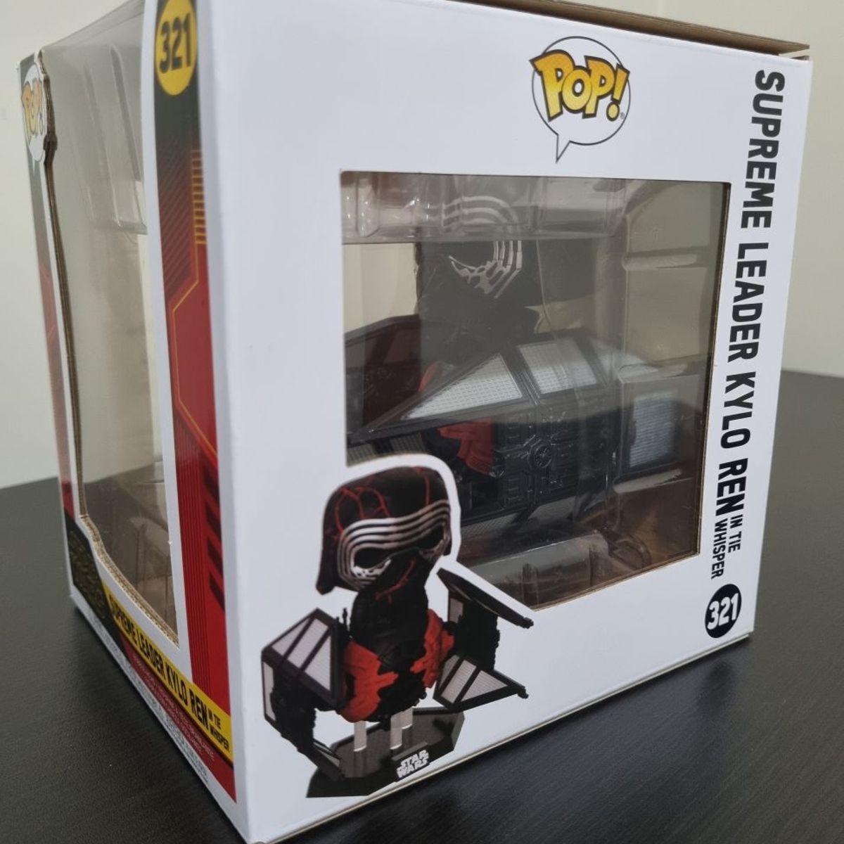 FUNKO - Funko Pop Supreme Leader Kylo Ren In The Whisper - Star Wars