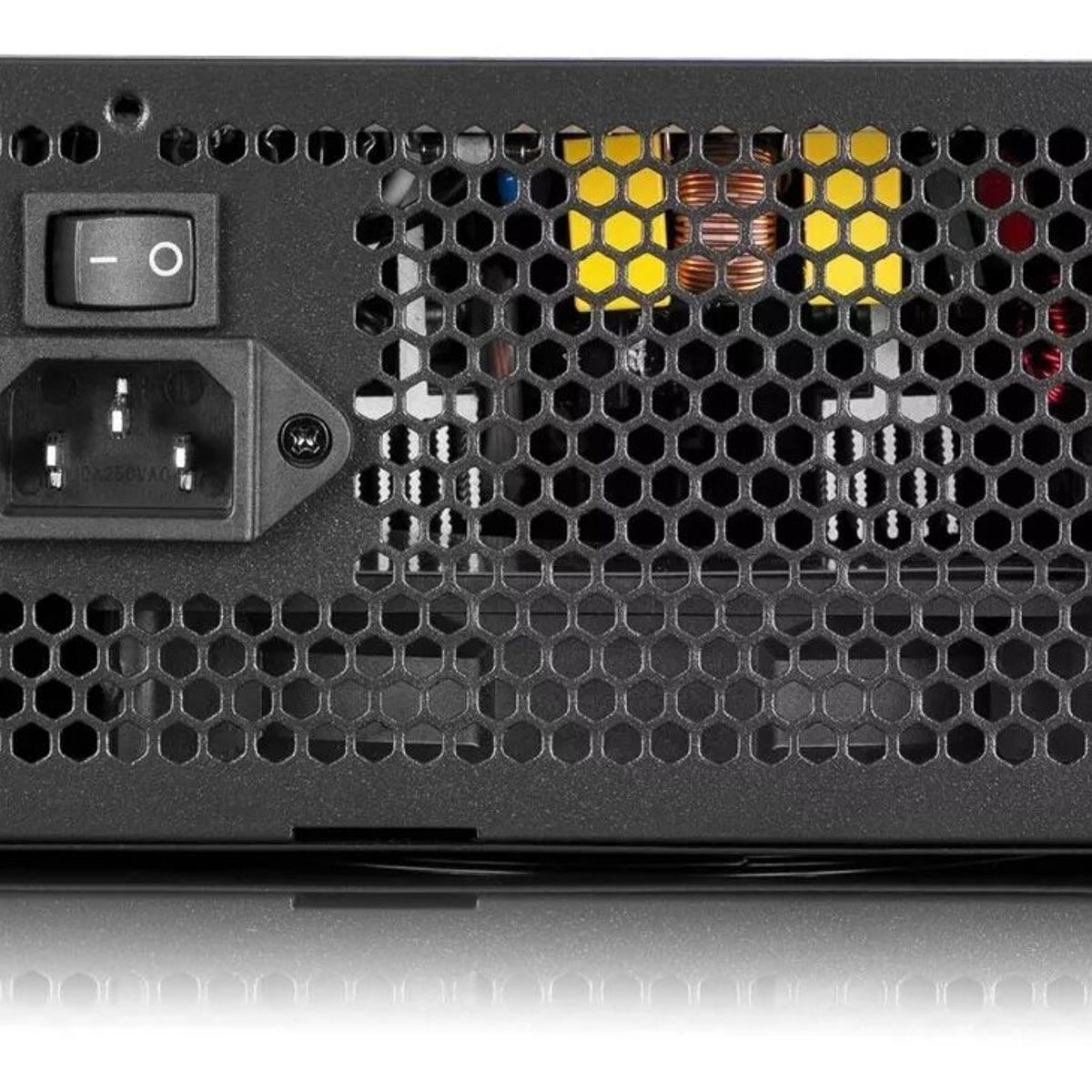 MICRONICS - FUENTE GAMER FNT650 APFC 650 watts reales