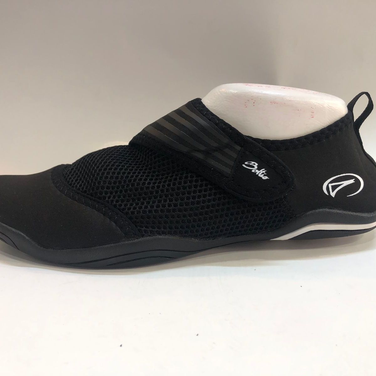 GENERICO - Aquashoes Zapatos Acuáticos AquaModa M6AB Boltio Negro_.