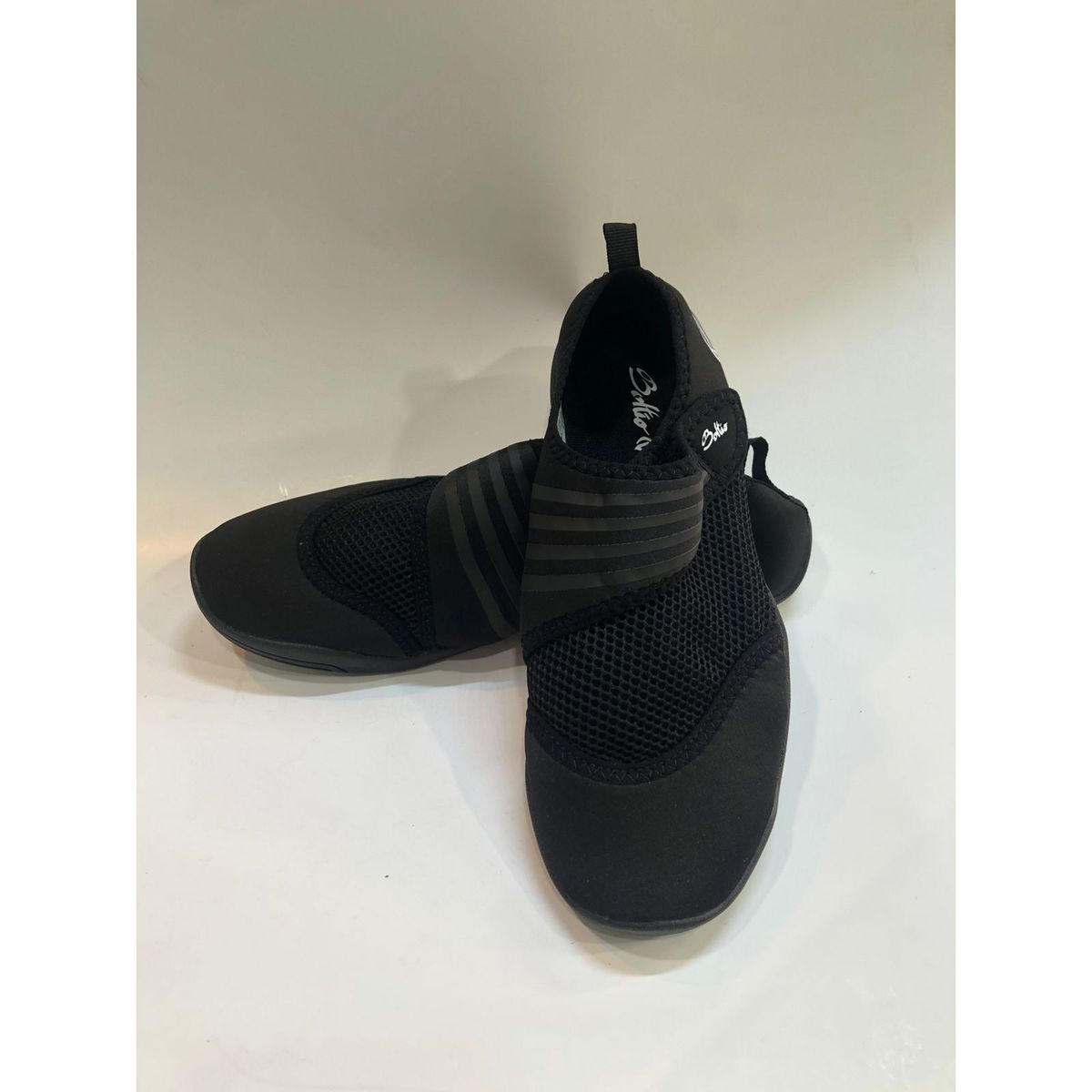 GENERICO - Aquashoes Zapatos Acuáticos AquaModa M6AB Boltio Negro_.