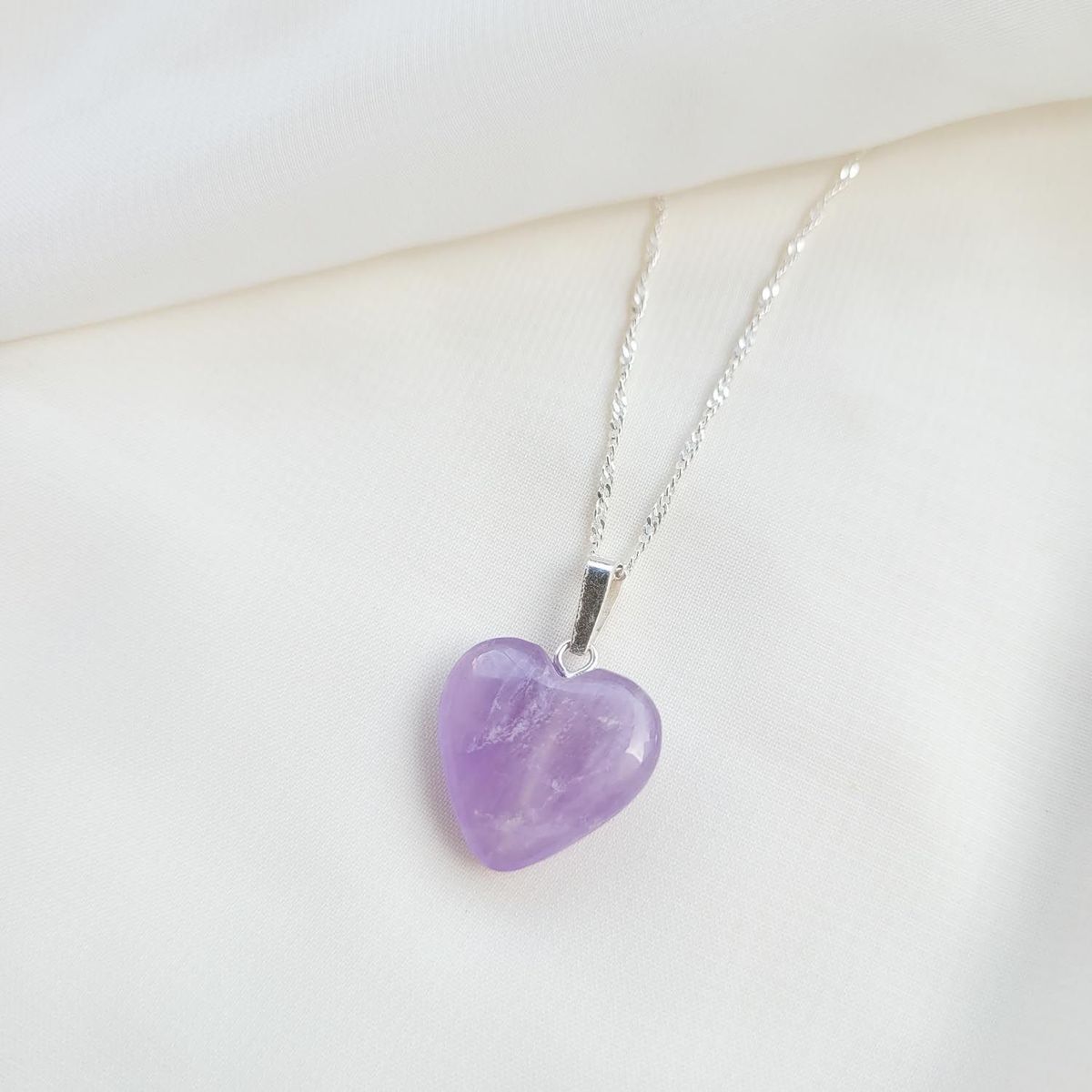 INTUERI - Collar Corazón Amatista