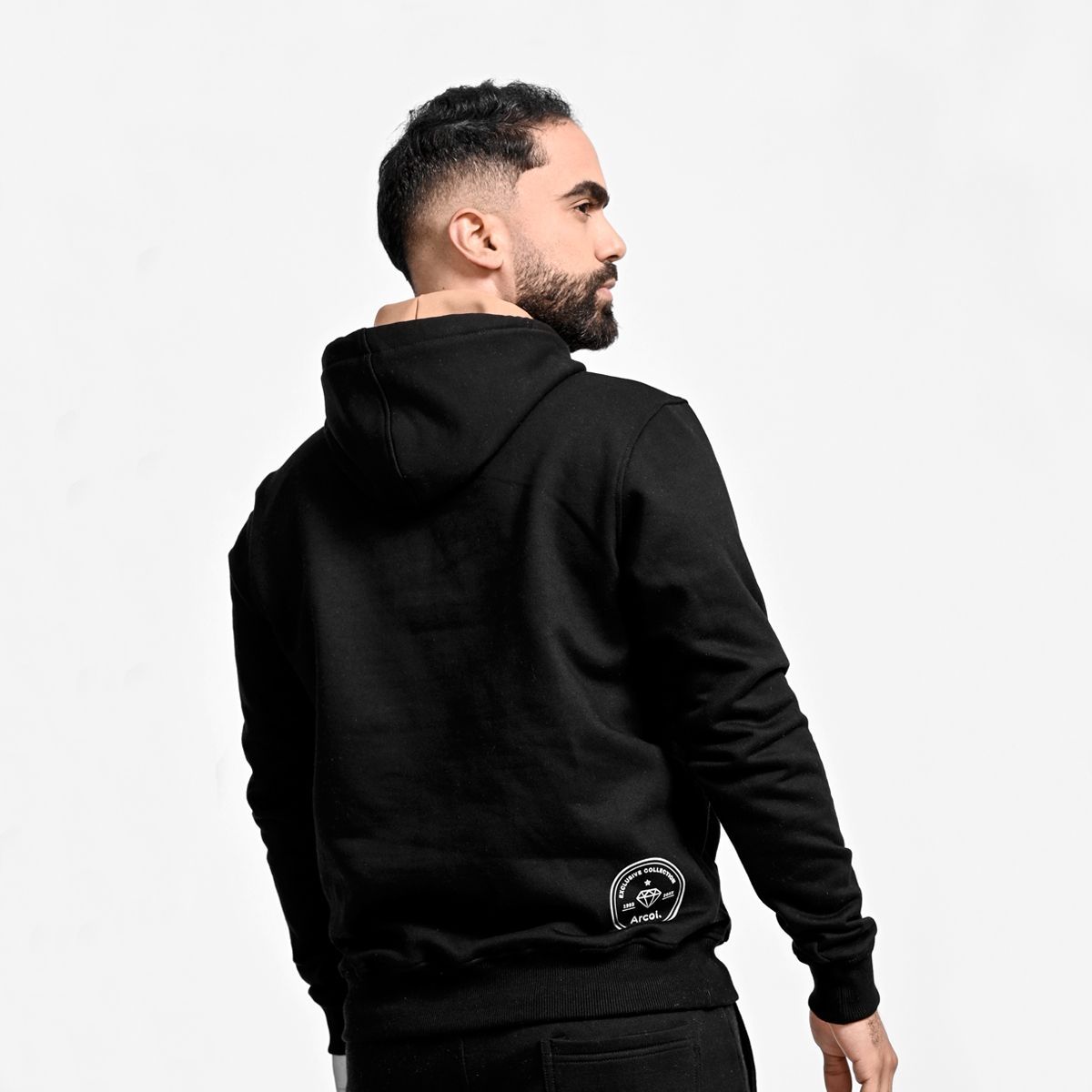 GENERICO - conjunto buzo afranelado polera y jogger para hombre negro Arcoi