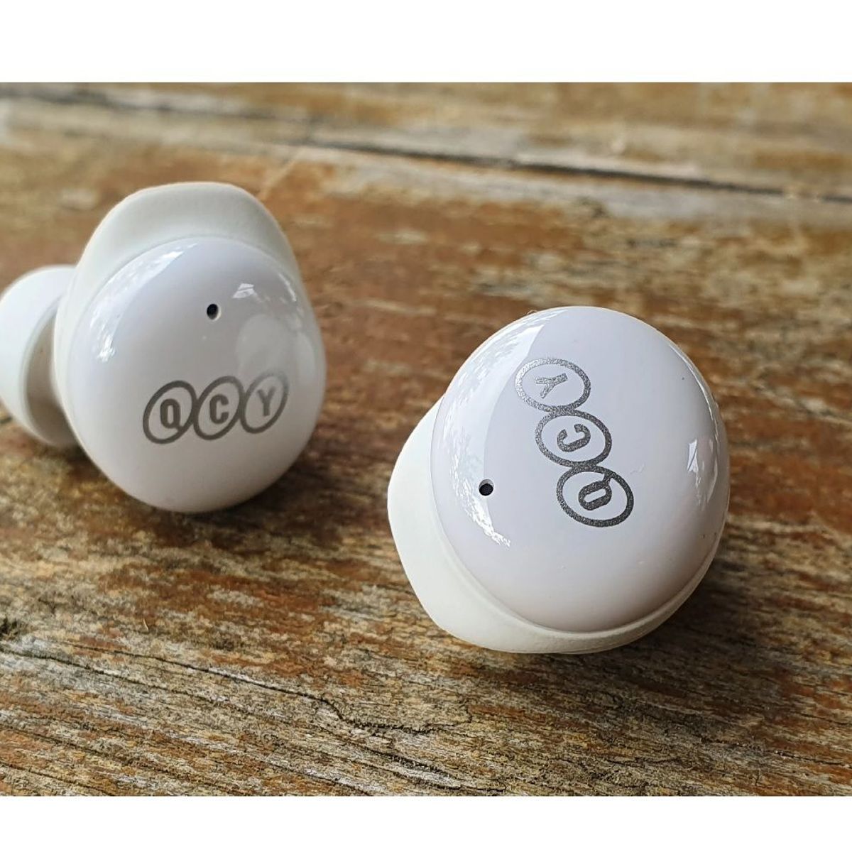 QCY - Audífonos Bluetooth True Wireless QCY-T17S Blanco