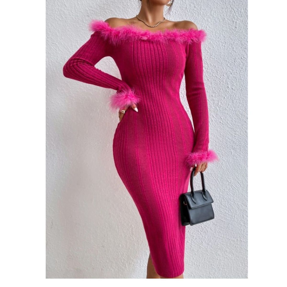 GENERICO - Vestido Ajustado Fuxia de Invierno con hombros descubiertos