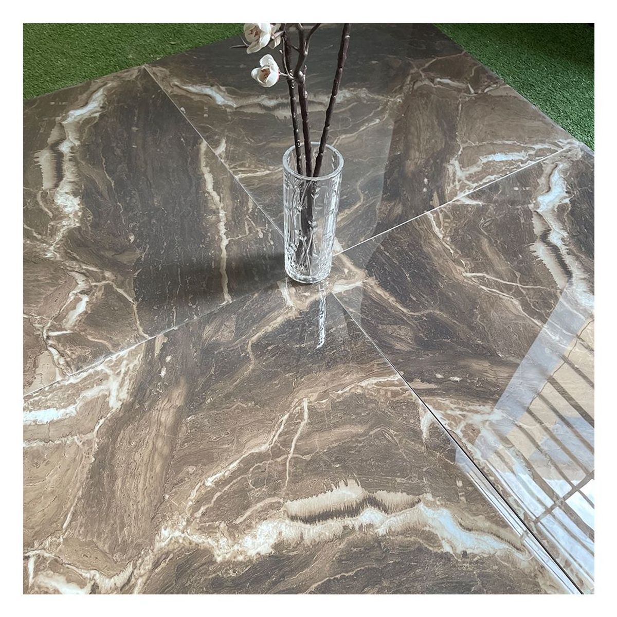 EJESA CREA TU ESPACIO IDEAL - Griego caramelo 60×60 cm 1.44 m2 – Porcelanato vitrificado