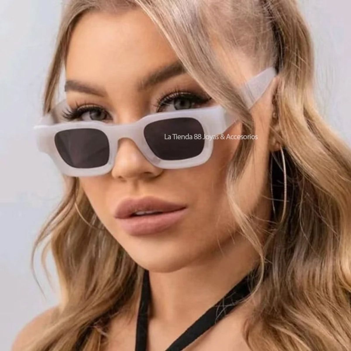 LA TIENDA 88 JOYAS Y ACCESORIOS - La Tienda 88 - Lentes De Sol Unixec Retro Cuadrado - Rojo