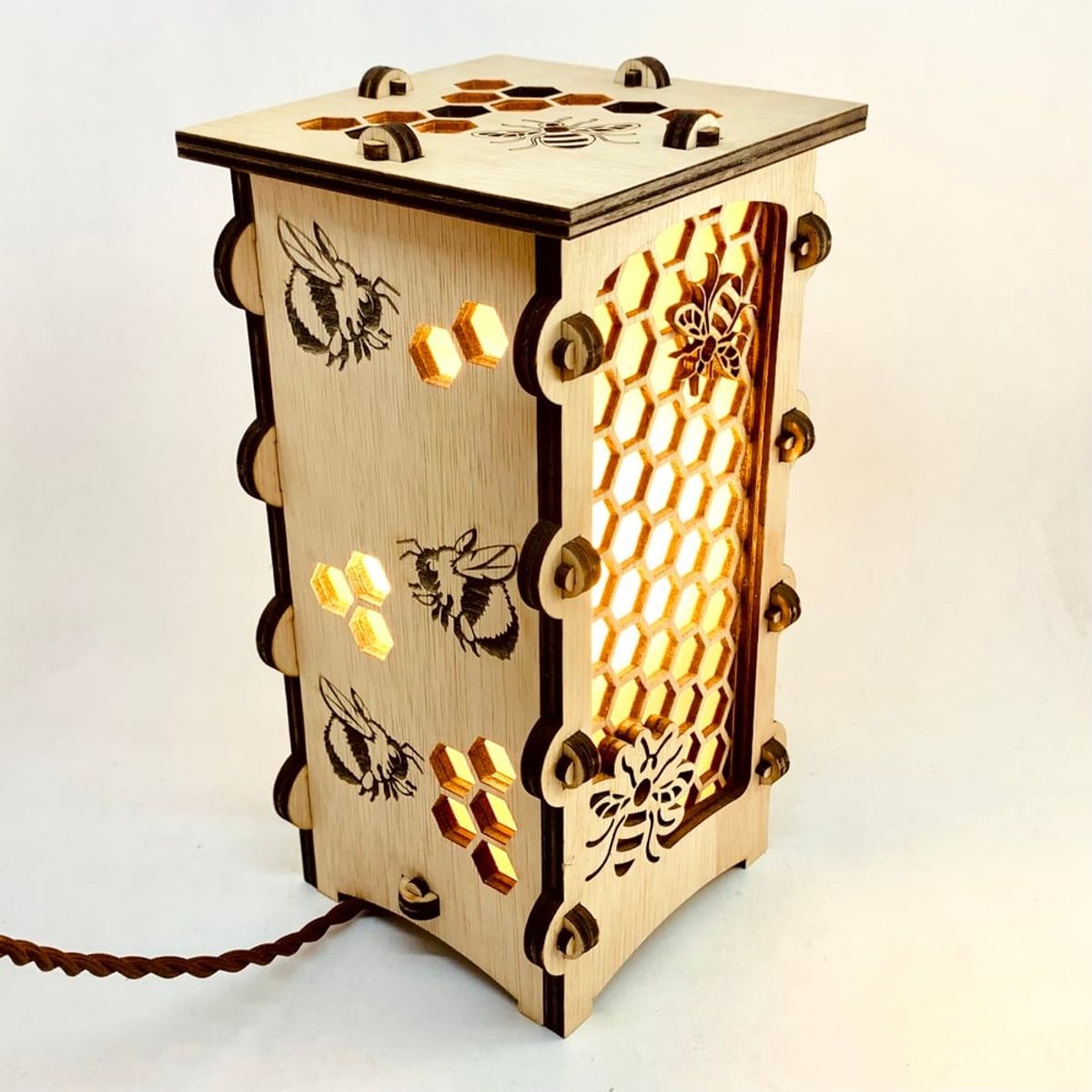 GENERICO - Lámpara Edw-Art Estudio Modelo Panal Luz Cálida