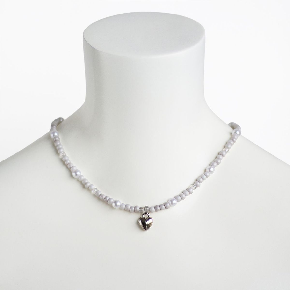 MANYA - Collar de Mostacillas Dije Corazón Humo - Manya