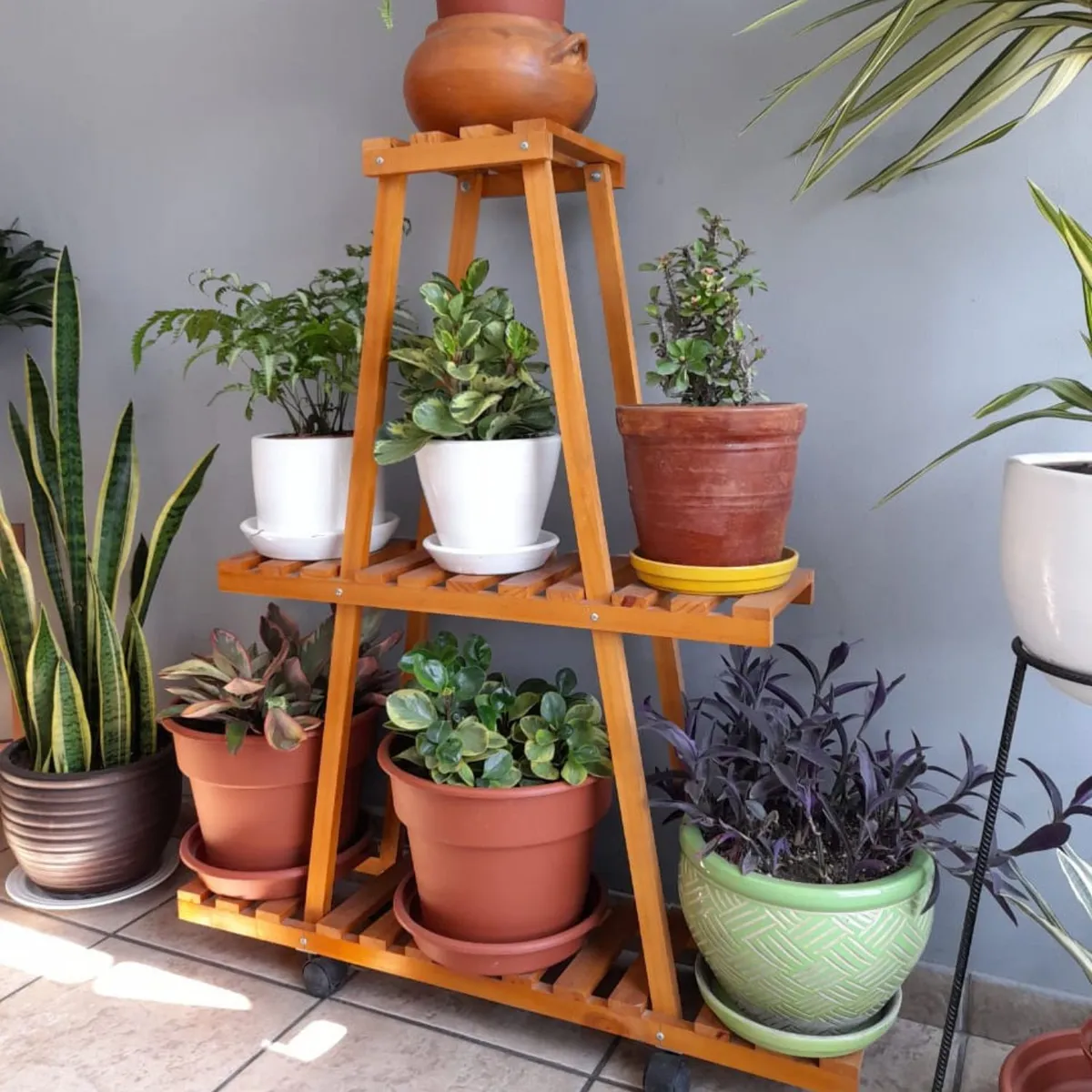 GENERICO - ESTANTE ORGANIZADOR PARA MACETAS HORTENSIA