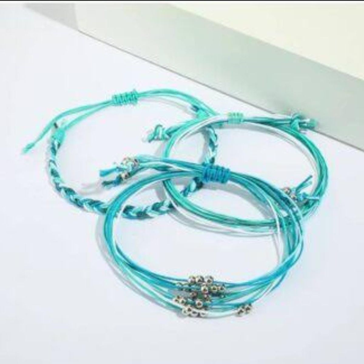 PEACE AND LOVE - Pulsera Tejida Luna Peace and Love Mujer