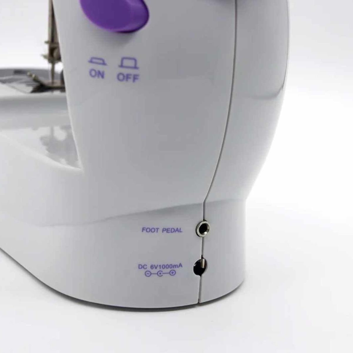 GENERICO - Maquina de Coser Portatil Electronica con Mesita y Pedal