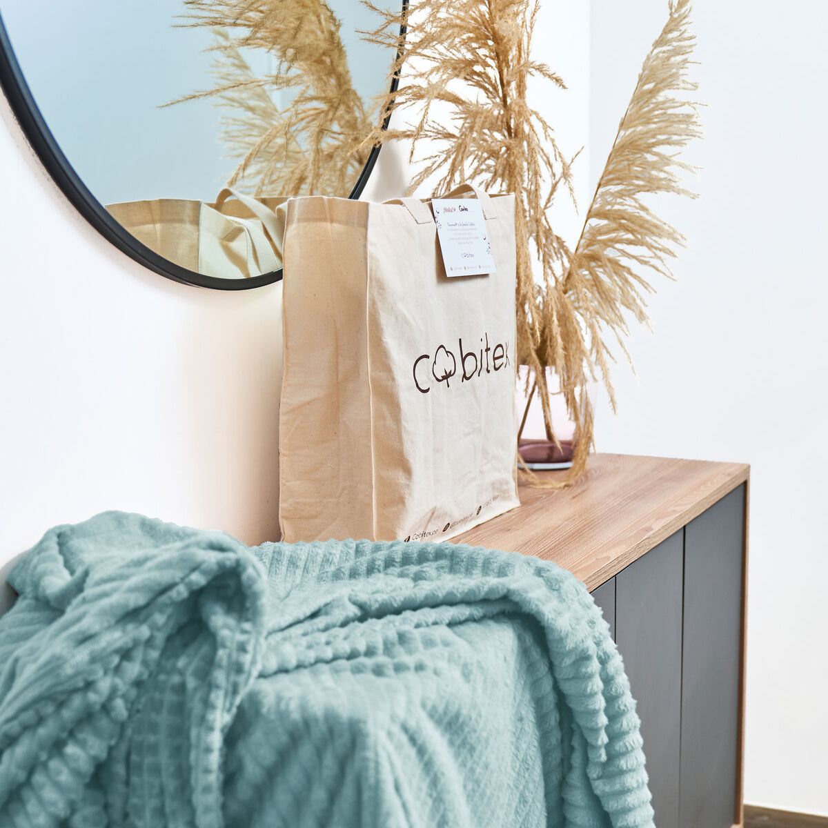 COBITEX HOME - Manta de invierno celeste 230x180cm con textura de corderito cobitex