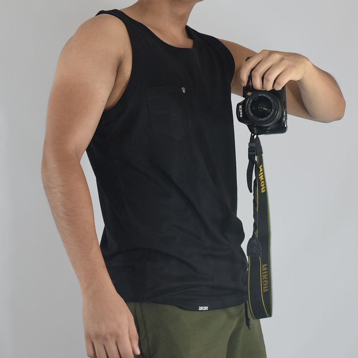 YONISTERS CLOTHING - Bividi con Bolsillo Básico de Algodón Negro Yonisters Clothing