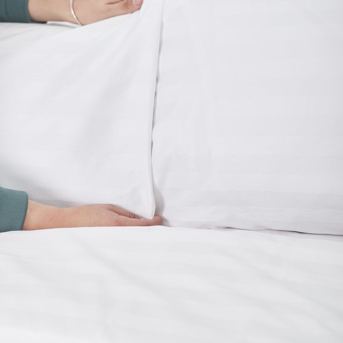 COBITEX HOME - Fundas De Almohada 300 hilos Lisas Blancas satinadas King 100% Algodón