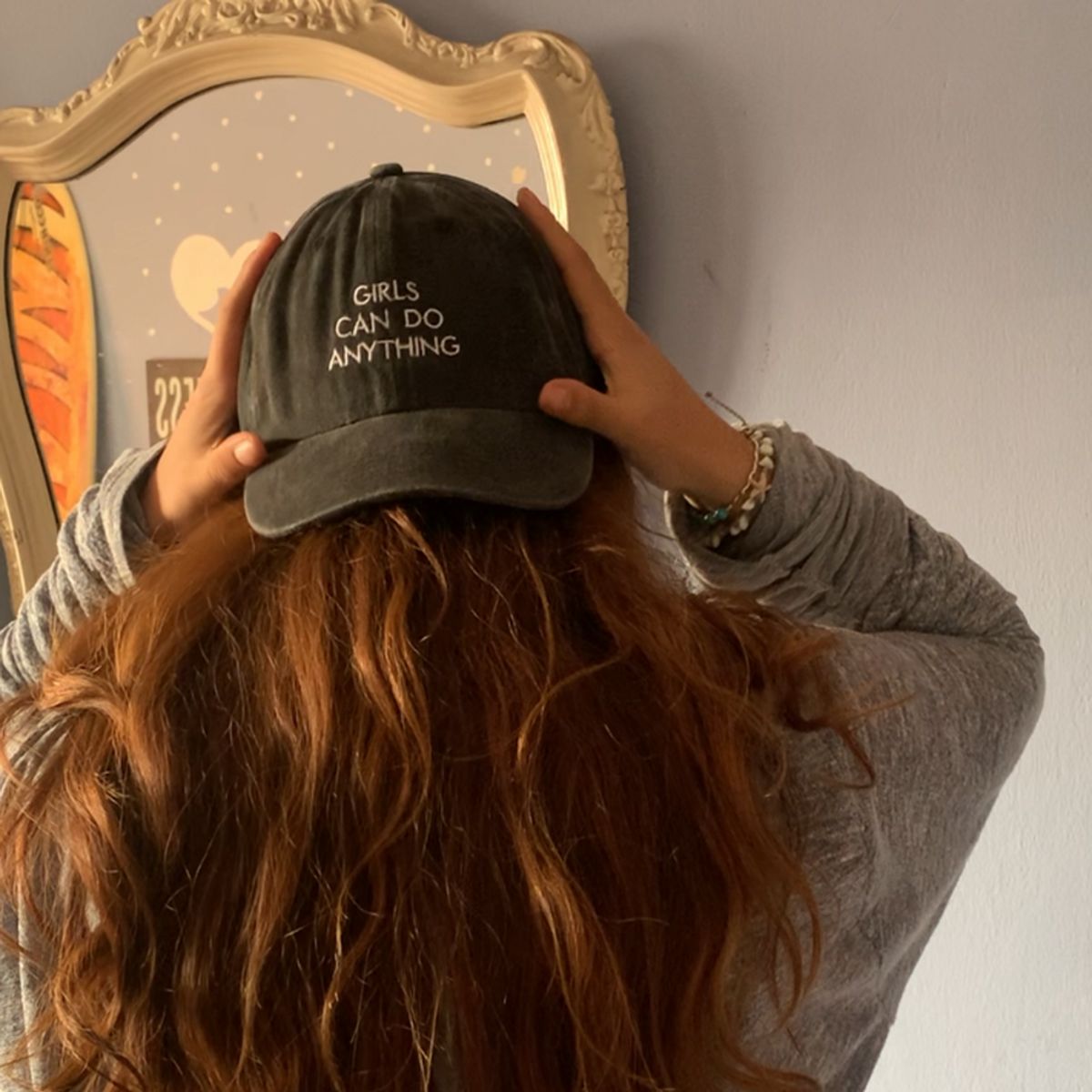 GENERICO - Gorra Dama - Girls Can Do Anything - Sunsetgirl