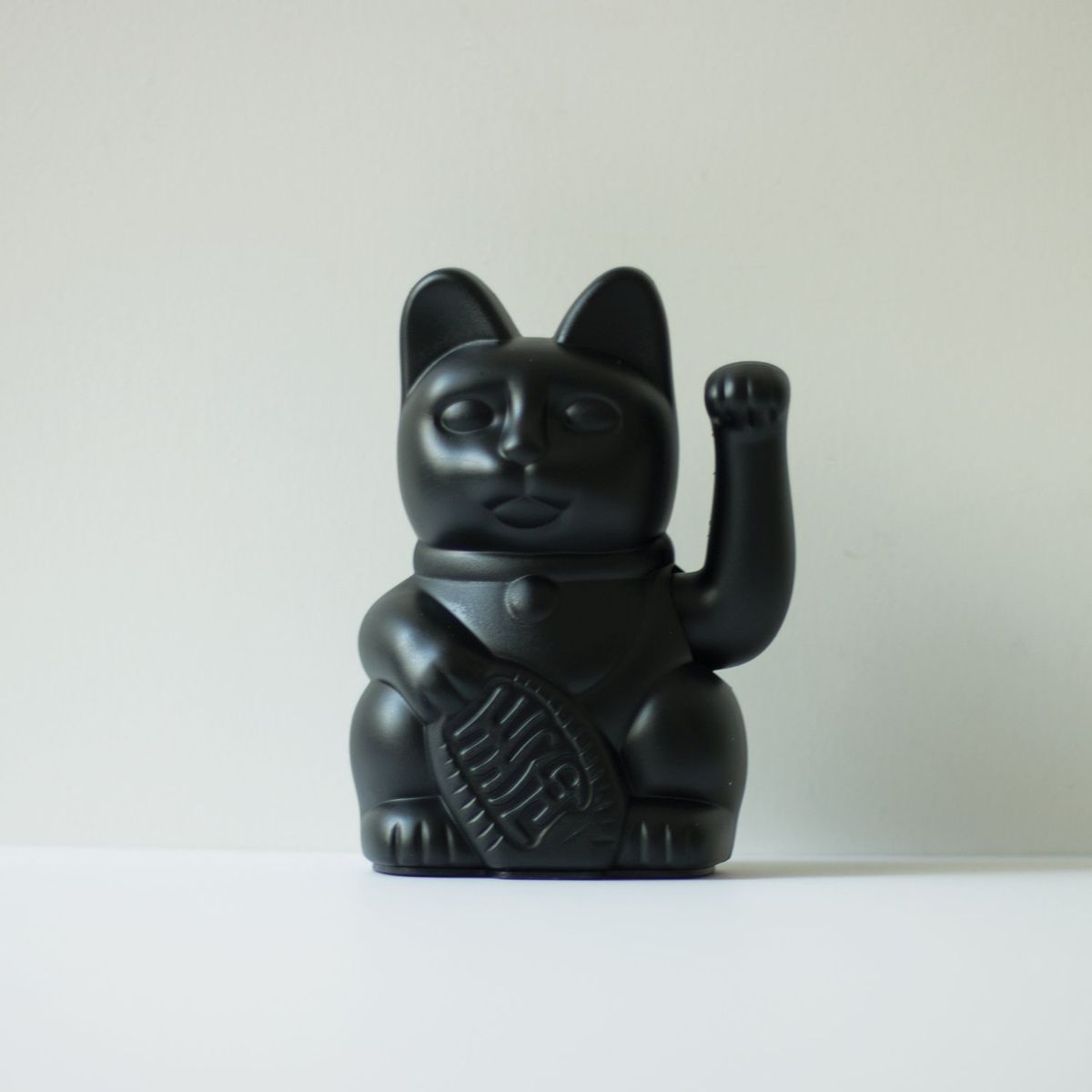 LUCKY CATS - Gato de la Suerte Negro