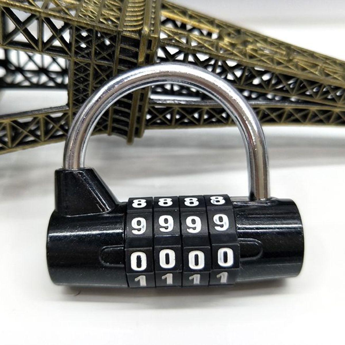 GENERICO - Candado con clave de combinación de 4 dígitos-Negro