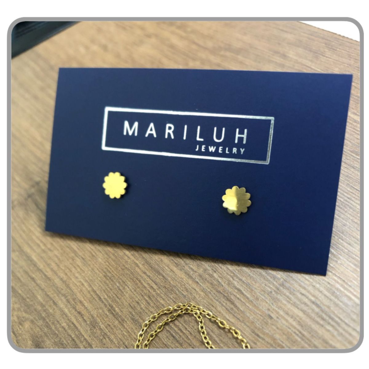 GENERICO - Aretes Acero - Flor Dorada