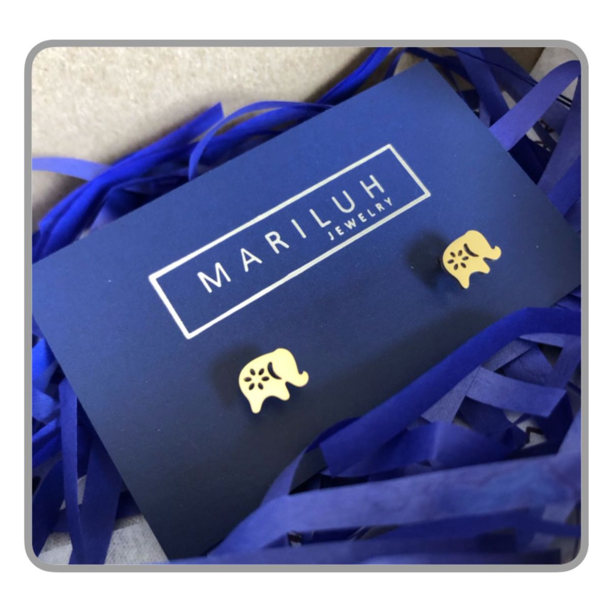 GENERICO - Pack Acero Collar con dije y Aretes - Elefante Suerte Dorado