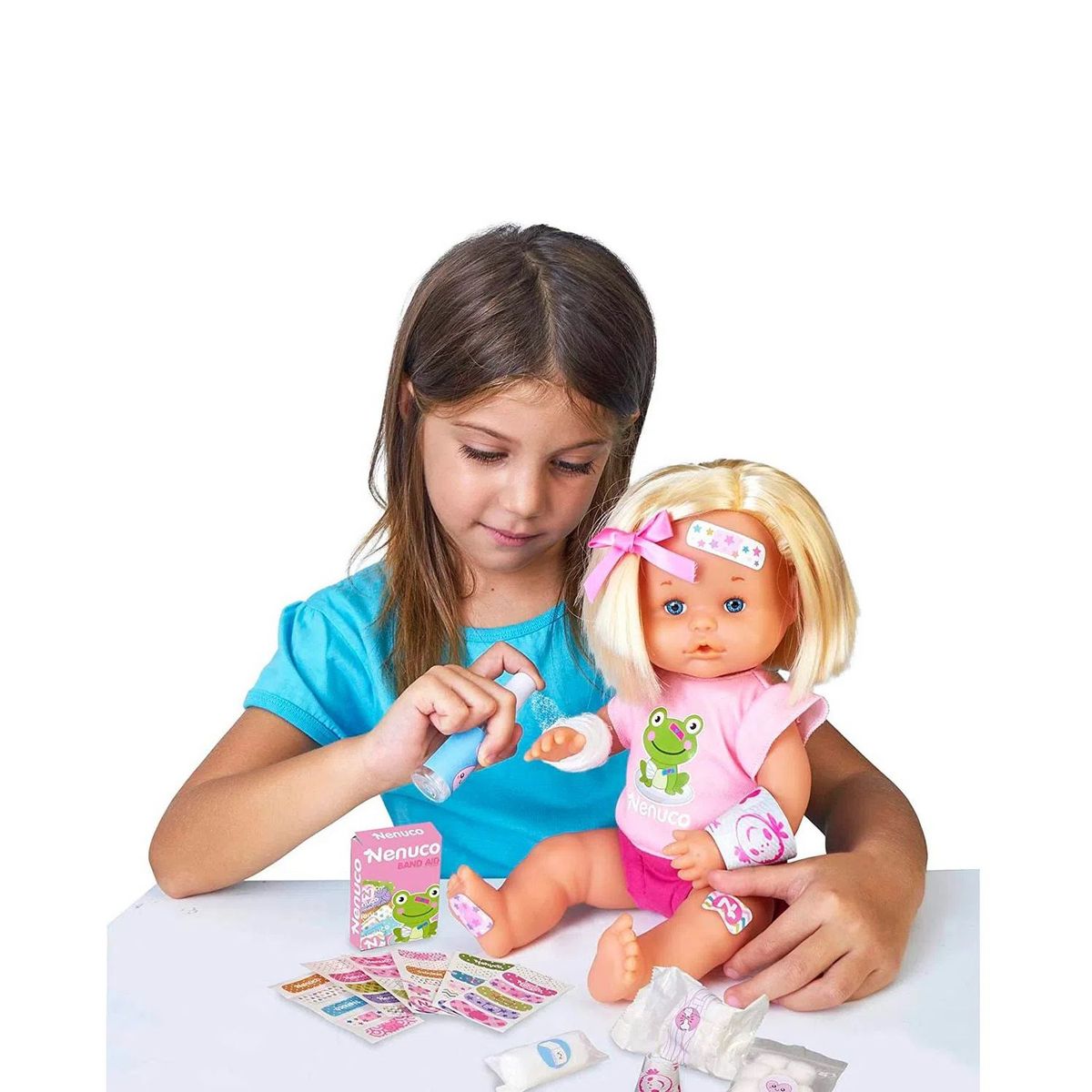 NENUCO - Juguete Muñeca Nenuco Mejora y Sana + Accesorios