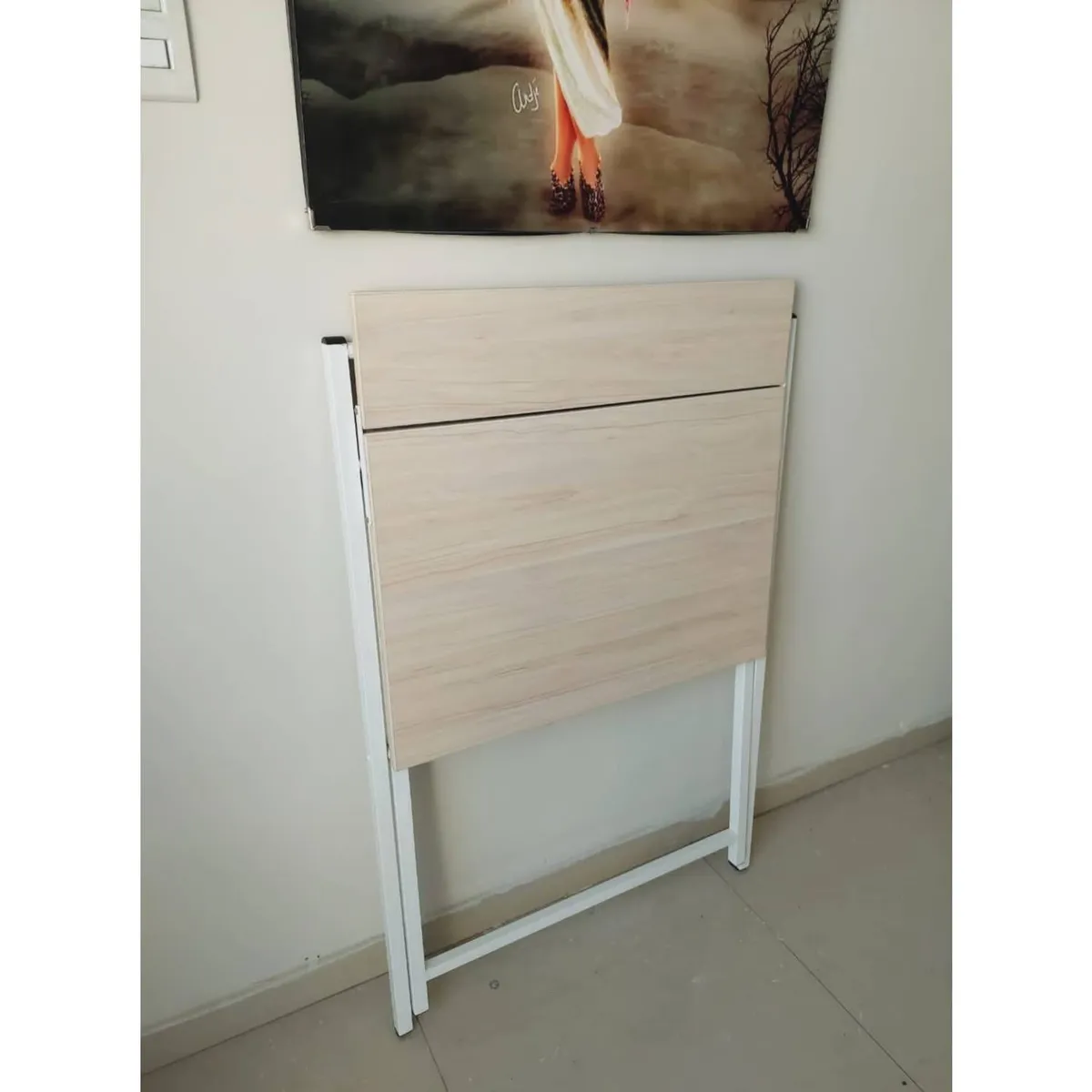 GENERICO - Escritorio plegable color manzano con estructura blanca