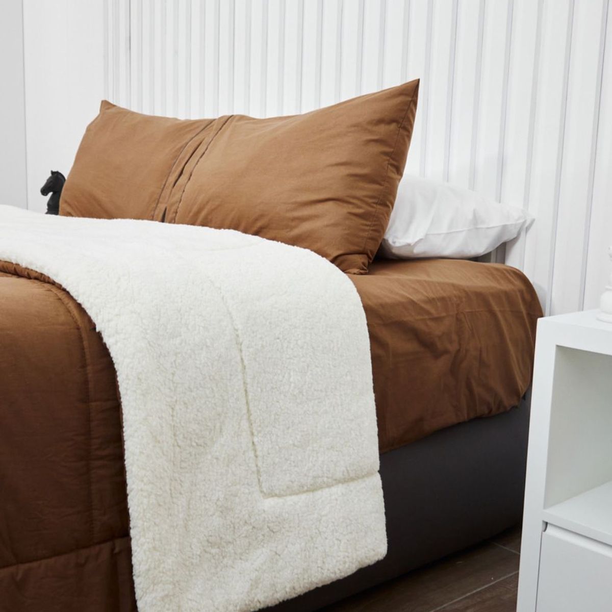 COBITEX HOME - Edredón 1 plaza chocolate con reversible de corderito cobitex 100% algodón