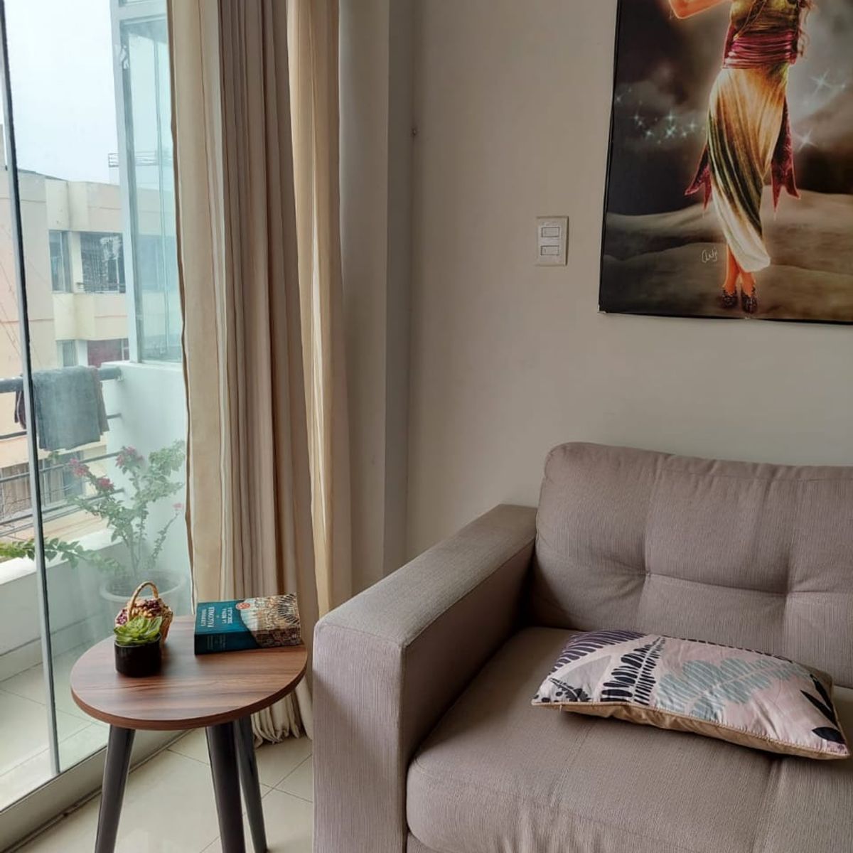 GENERICO - Mesa auxiliar color nogal