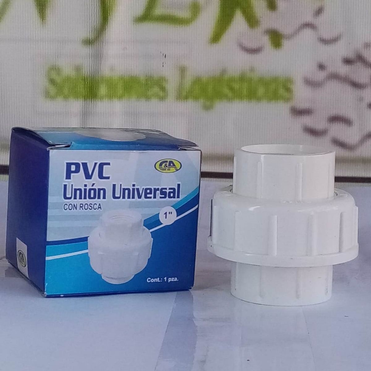 C AND A TOOLS - Unión Universal PVC 1" Con Rosca C&A  - Blanco