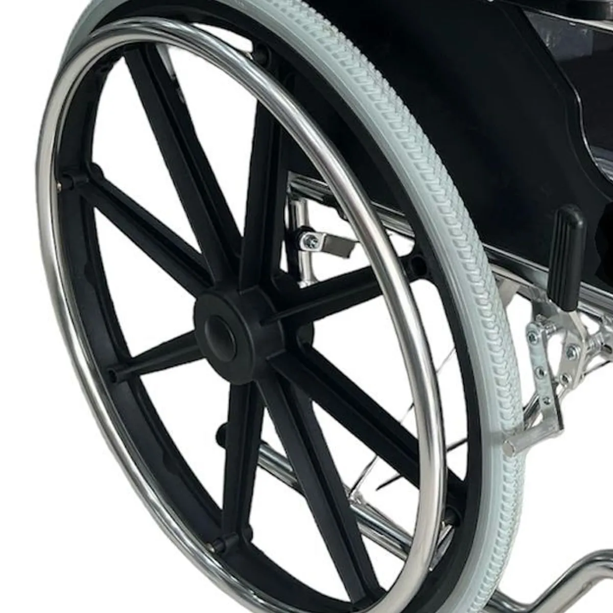 OEM - SILLA DE RUEDAS STANDAR  ACERO CROMADO - LLANTAS DE GOMA TODO TERRENO