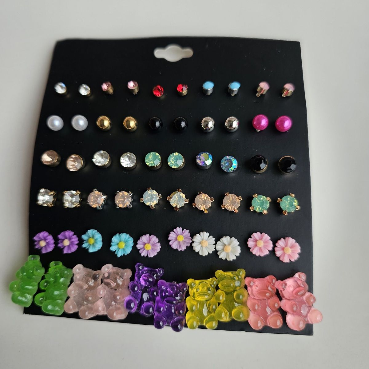 LA POMARROSA ACCESORIOS - Set de aretes de fantasía multicolor_.