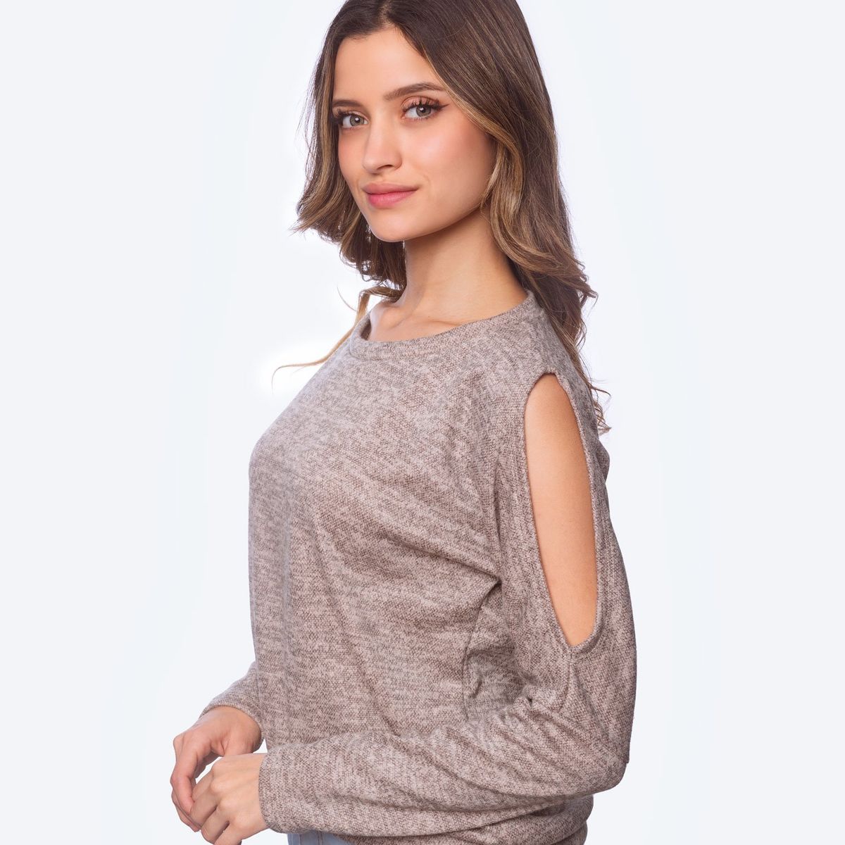 NEBULA - Chompa Elizz - NÃ©bula - Beige